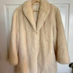 Vintage Elegant Cream Mink Fur Coat